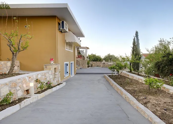 ヴィラ Irene Zóla